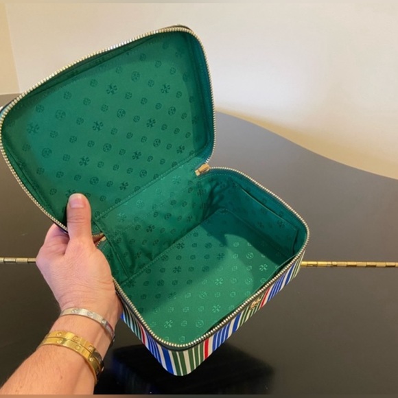 NWT AUTHENTIC RARE preppy Tory Burch Robinson Stripe Large Cosmetic Case/bag - Picture 13 of 17